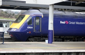 Friday 1st March 2013 - 43 024 is at Plymouth Station. (whilst Im waiting for the Liskeard train)